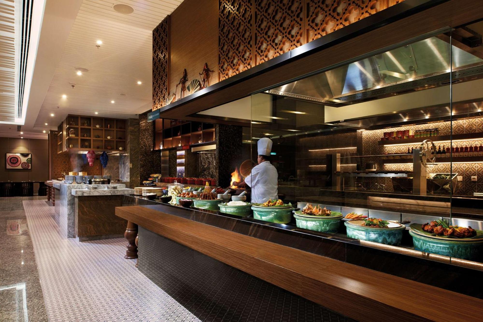 Doubletree By Hilton Shah Alam I-City Zewnętrze zdjęcie The buffet at the hotel